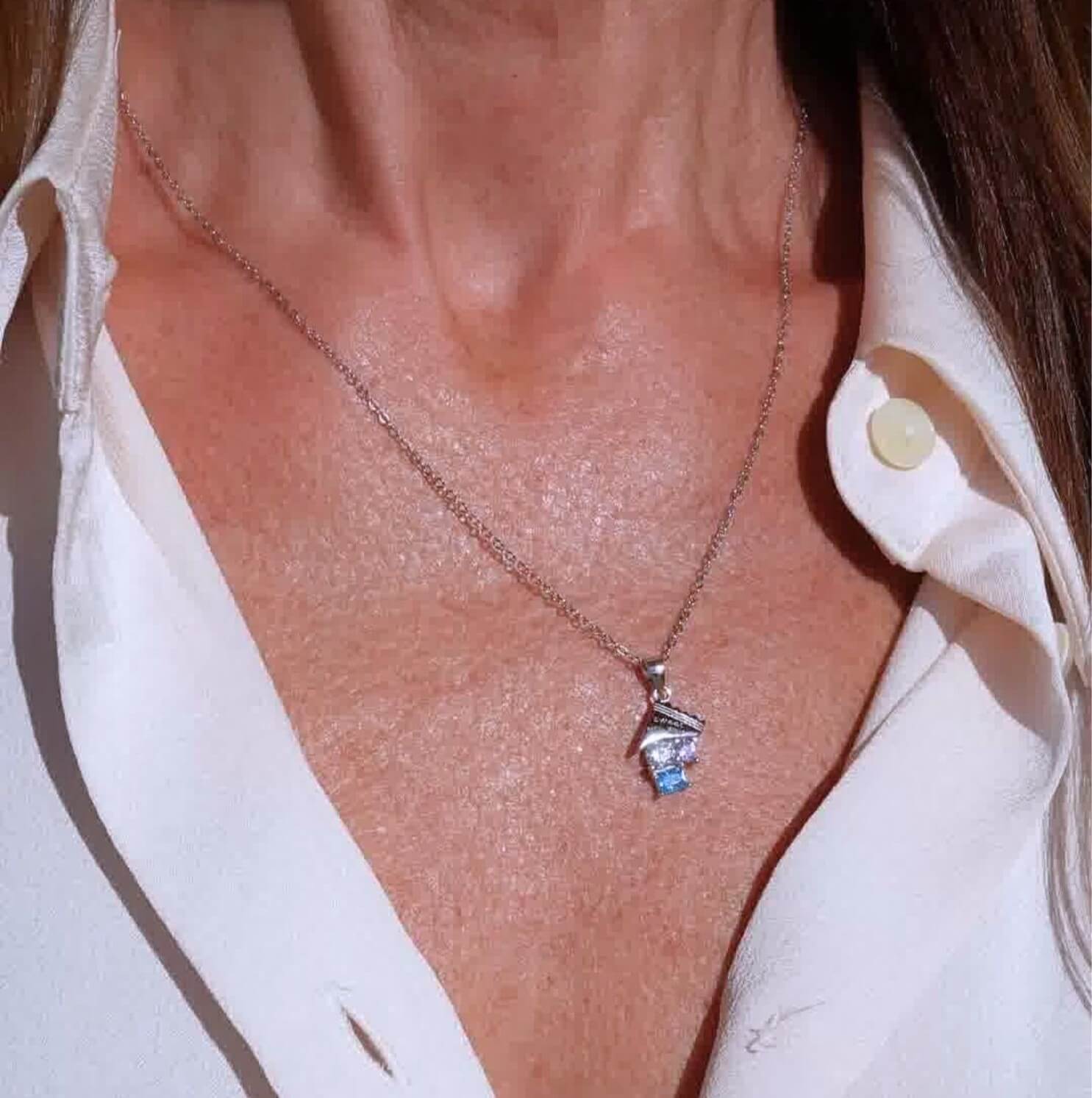 Neutral Universal Product Description Instagram Post (8) (1)